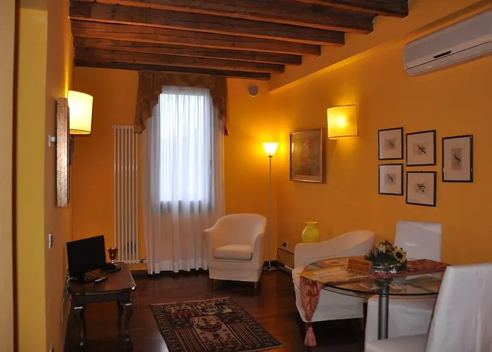 Bed & Breakfast Piazza Nova