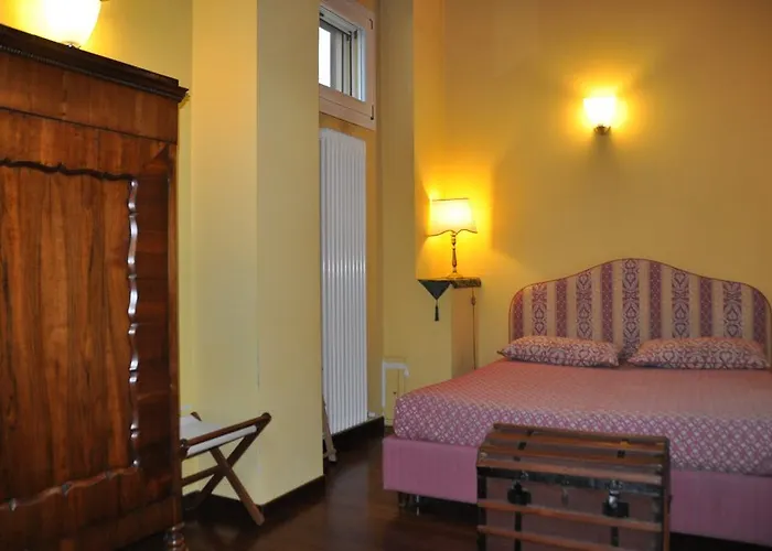 Piazza Nova Bed & Breakfast