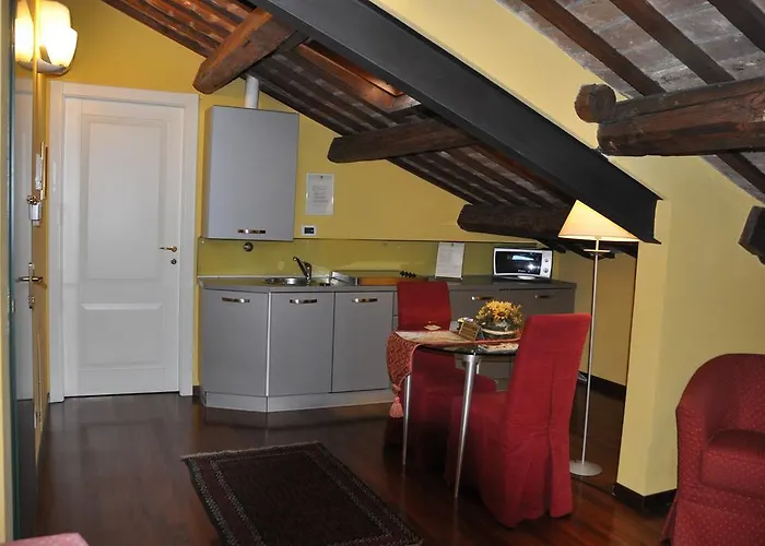 Bed & Breakfast Piazza Nova 4*