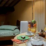 Piazza Nova 4* Ferrare