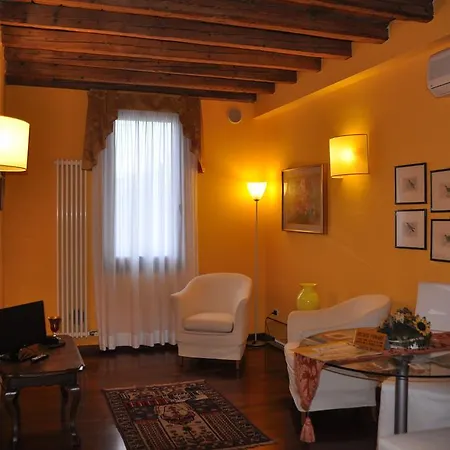 Bed & Breakfast Piazza Nova