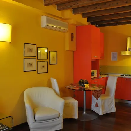Bed & Breakfast Piazza Nova