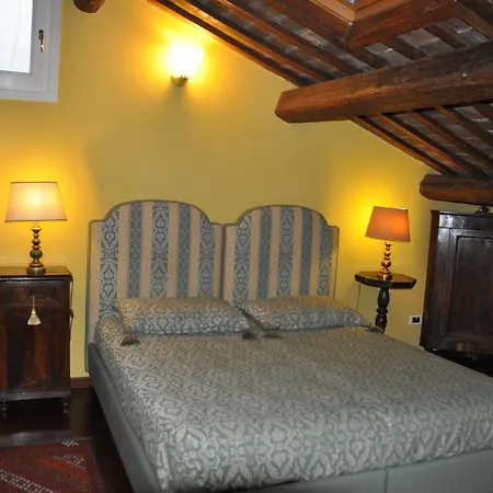 Bed & Breakfast Piazza Nova 4*