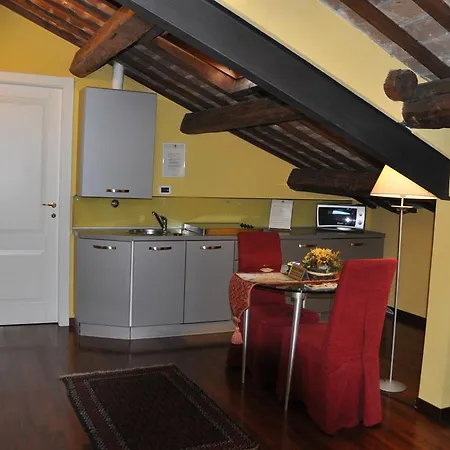 Bed & Breakfast Piazza Nova 4*