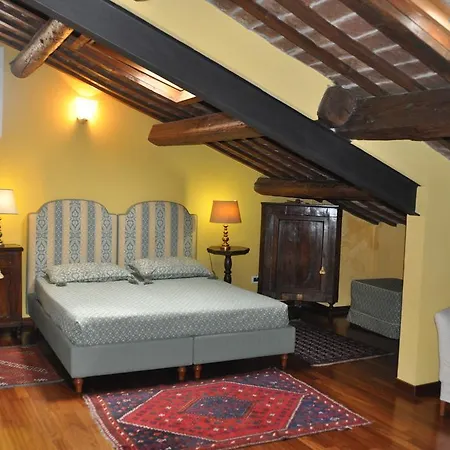 Bed & Breakfast Piazza Nova