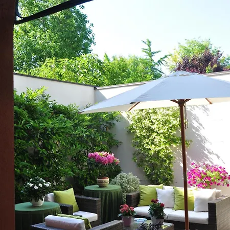 Piazza Nova Bed & Breakfast Ferrara