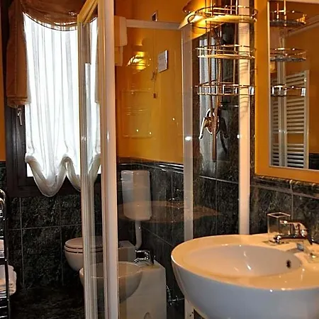 Piazza Nova Bed & Breakfast