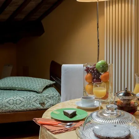 Piazza Nova 4* Ferrara