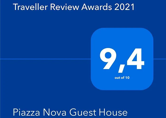Piazza Nova 4* פררה
