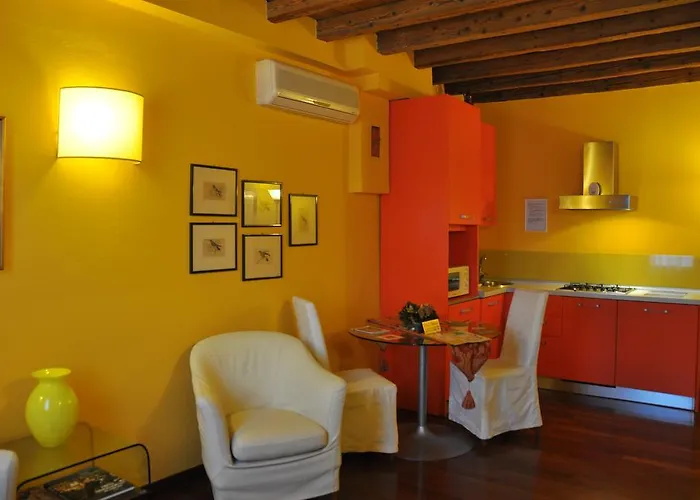 Bed & Breakfast Piazza Nova