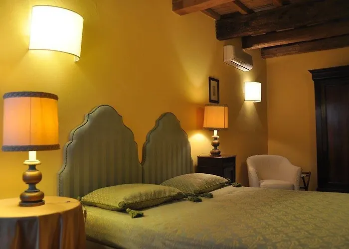 Bed & Breakfast Piazza Nova Ferrara
