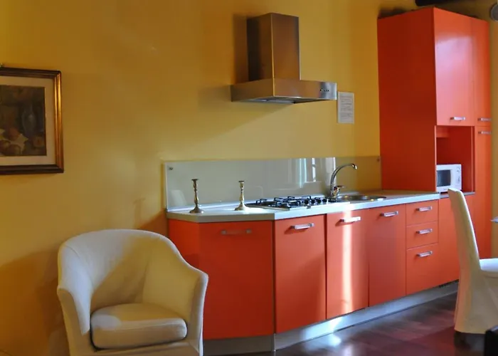 Piazza Nova Bed & Breakfast