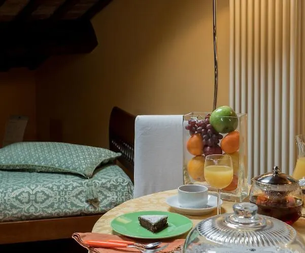 Piazza Nova 4* פררה