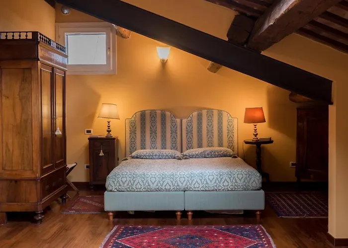 Piazza Nova Bed & Breakfast